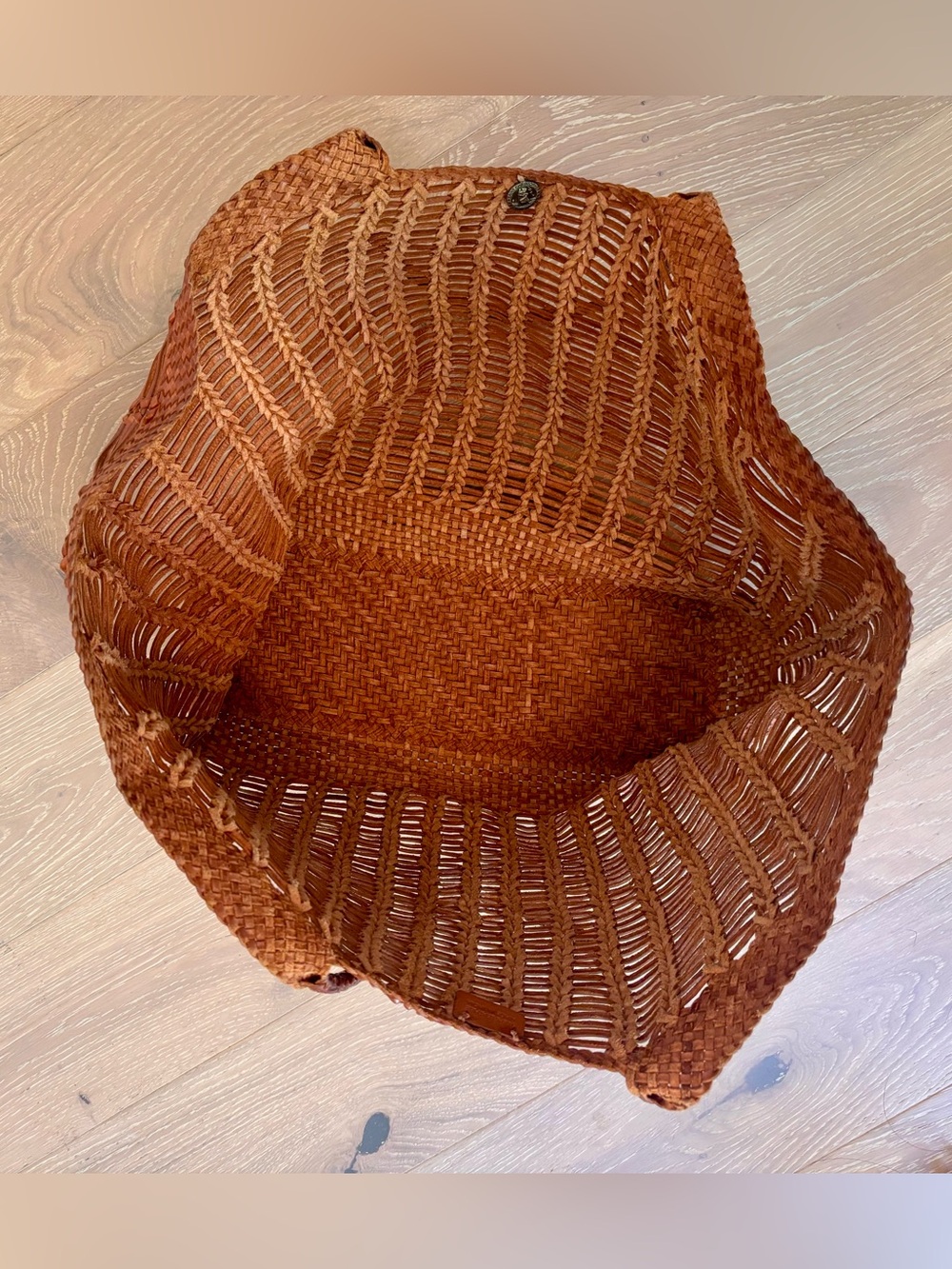 Dragon Diffusion Window Shopper Woven Leather Tote Bag in Tan - Picture 5 of 8